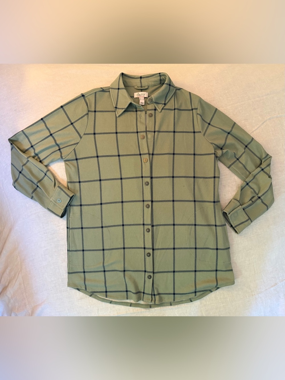 D & Co. adaptive top magnetic closure perfect limited dexterity mobility surgery